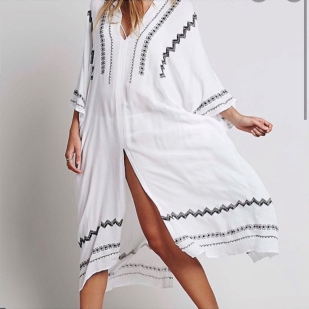 Intimately Free People Black and White Beach Cover Up Robe Kaftan